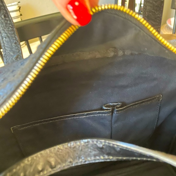 Thavma - Christa Ostrich-Embo Tote Bag - Picture 11 of 12